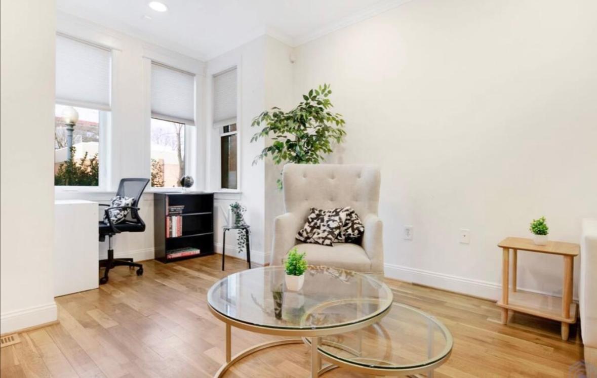 לינה וארוחת בוקר וושינגטון Capital Hill Retreat מראה חיצוני תמונה