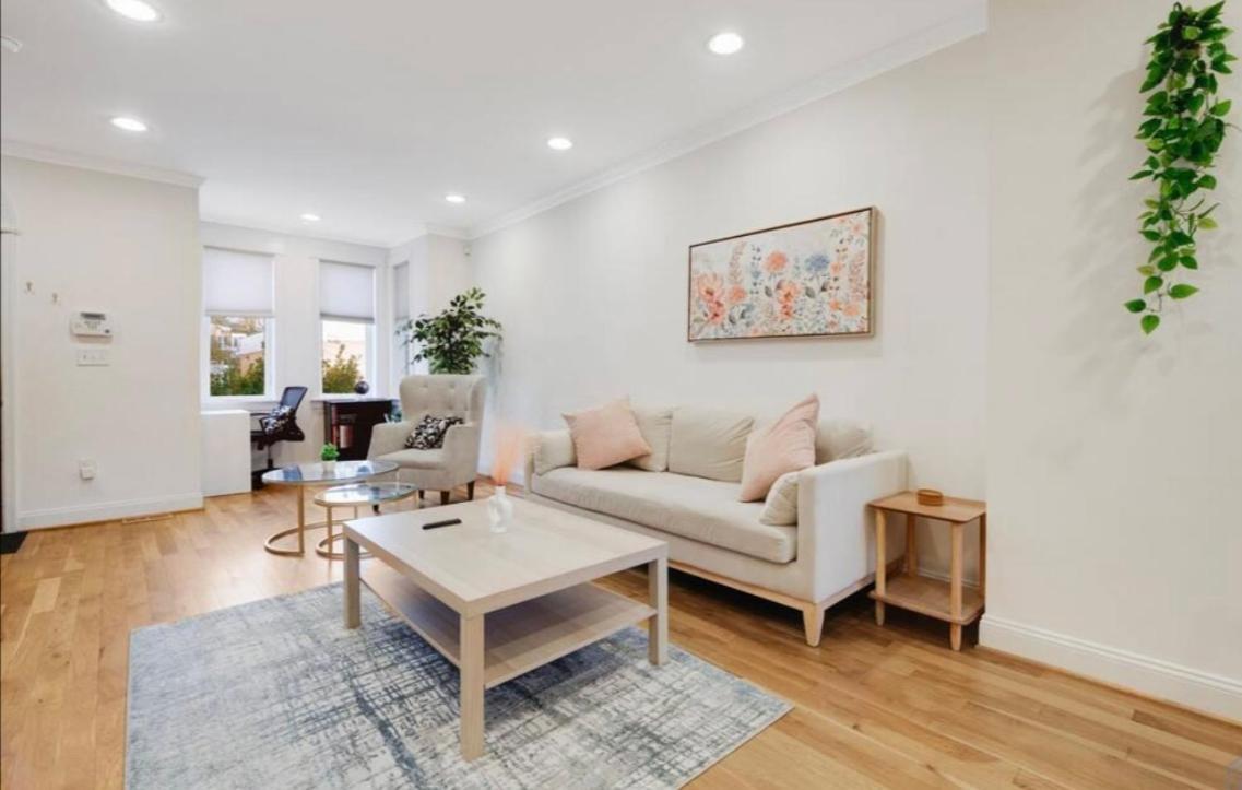 לינה וארוחת בוקר וושינגטון Capital Hill Retreat מראה חיצוני תמונה